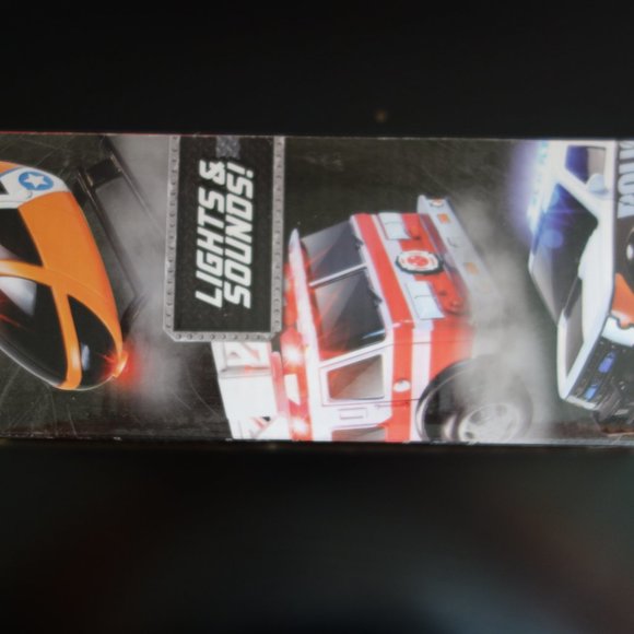 Maxx Action 3-Pack Fire & Rescue Die-Cast Vehicle Set for 3+ Years old New - Picture 5 of 11